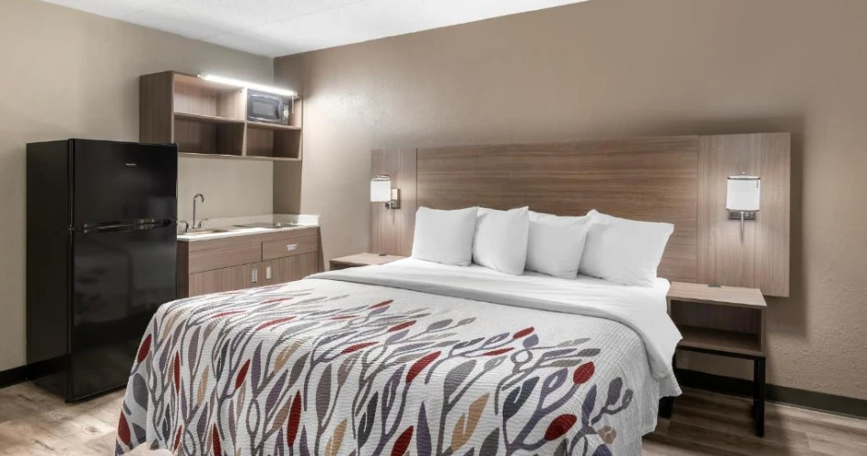 Save and Stay: Best Cheap Hotels Near Kings Dominion for Families
