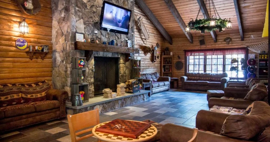 Stress-Free Travel: Doswell Hotels with Shuttle to Kings Dominion
