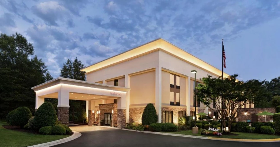 Top 10 Hotels and Resorts Near Kings Dominion for the Perfect Family Getaway